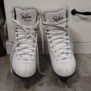 Jackson Kids White Ice Skates